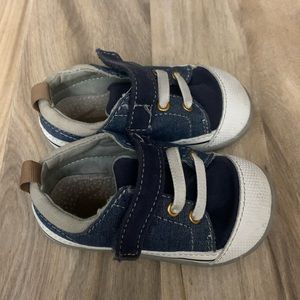 See Kai Run Stevie Denim first walker size 5